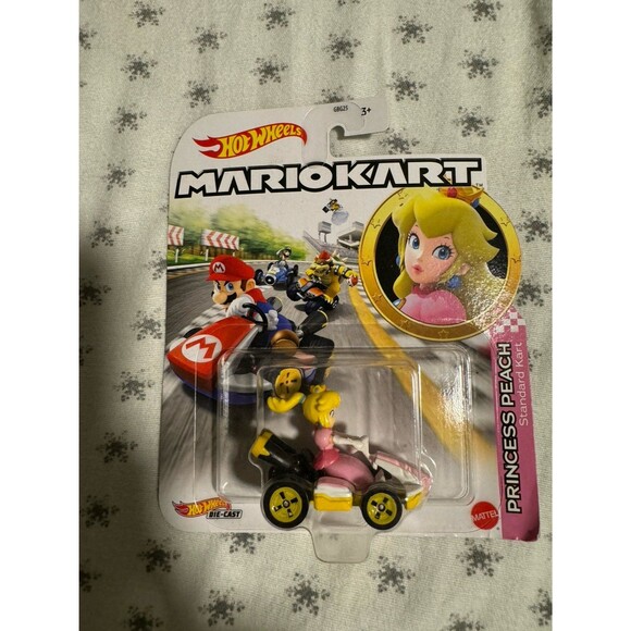 Hot Wheels Mario Kart Princess Peach - Picture 1 of 2